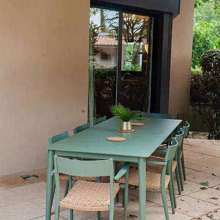 Between Pines 8 People Pereire Villa